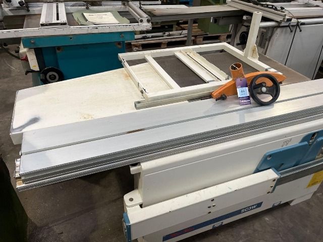 4SS252501-Caselli-Group-SCM-MIni-Max-SC3W-sliding-table-panel-saw (3).jpeg